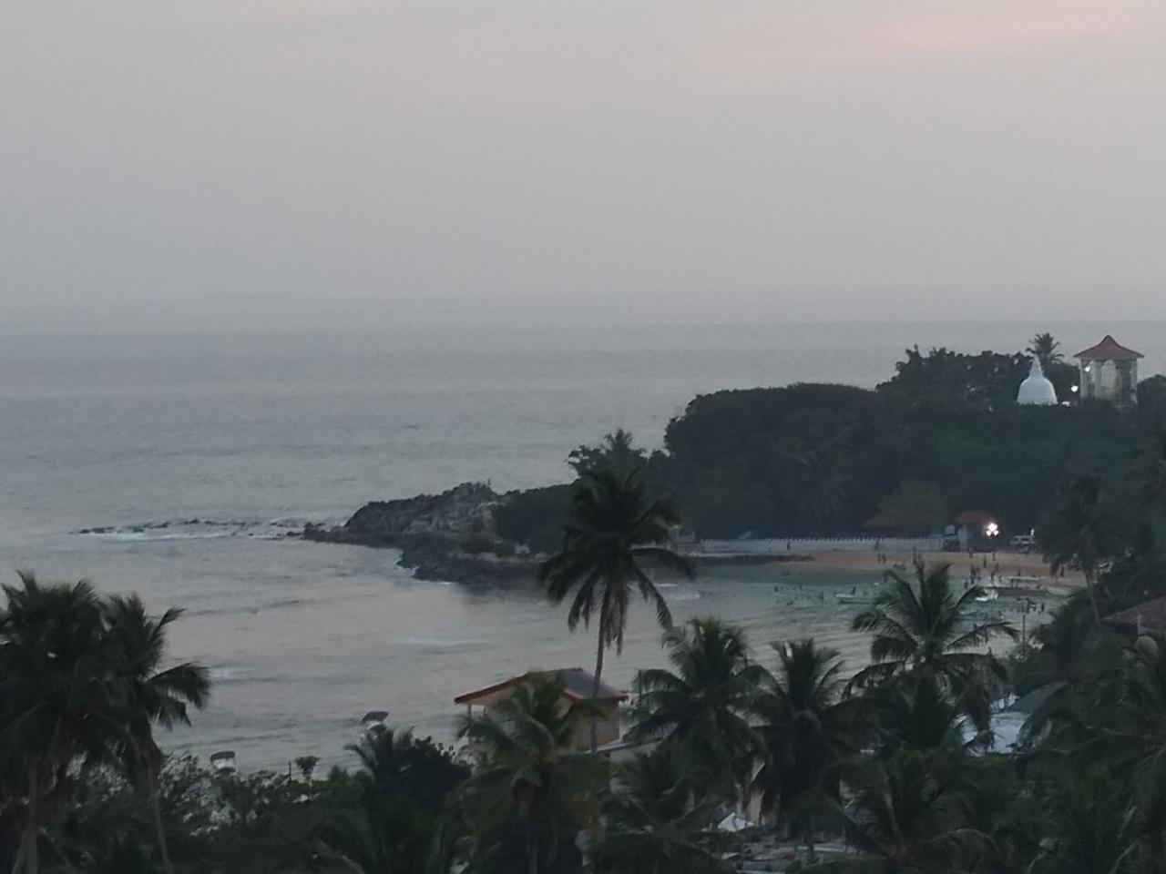 Rock House Hotel Unawatuna Eksteriør billede